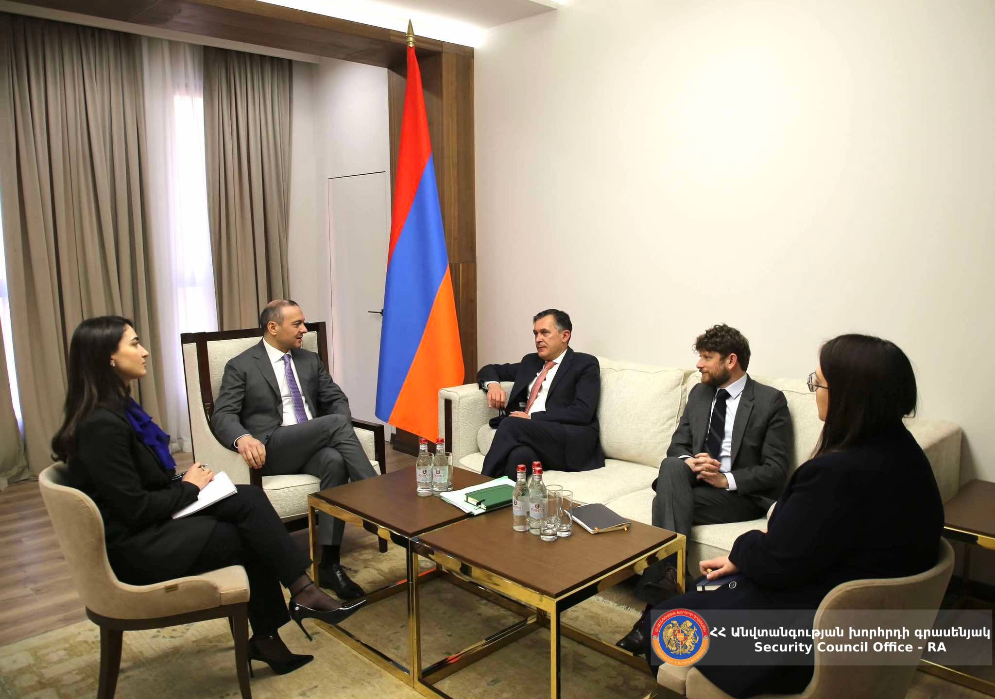 Արմեն Գրիգորյանն ընդունել է Բրիս Ռոքֆոյին․ քննարկվել են հայ-ֆրանսիական հարաբերությունները