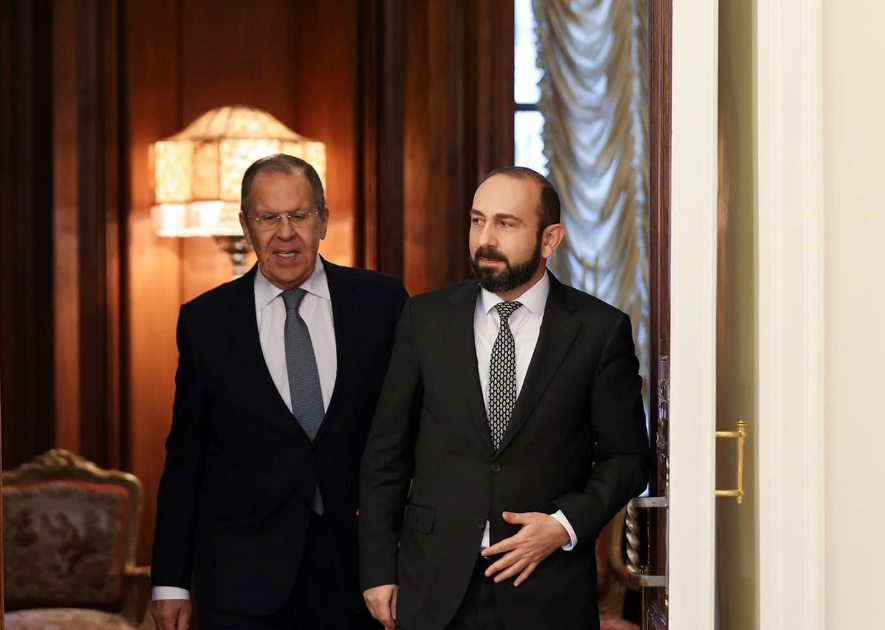 Կայացել է Արարատ Միրզոյանի և Սերգեյ Լավրովի ընդլայնված կազմով հանդիպումը