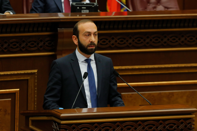 Մեծ Բրիտանիան մեղմացում է արել Հայաստանի վերաբերյալ իր քաղաքացիների համար արվող հորդորներում. ԱԳ նախարար
