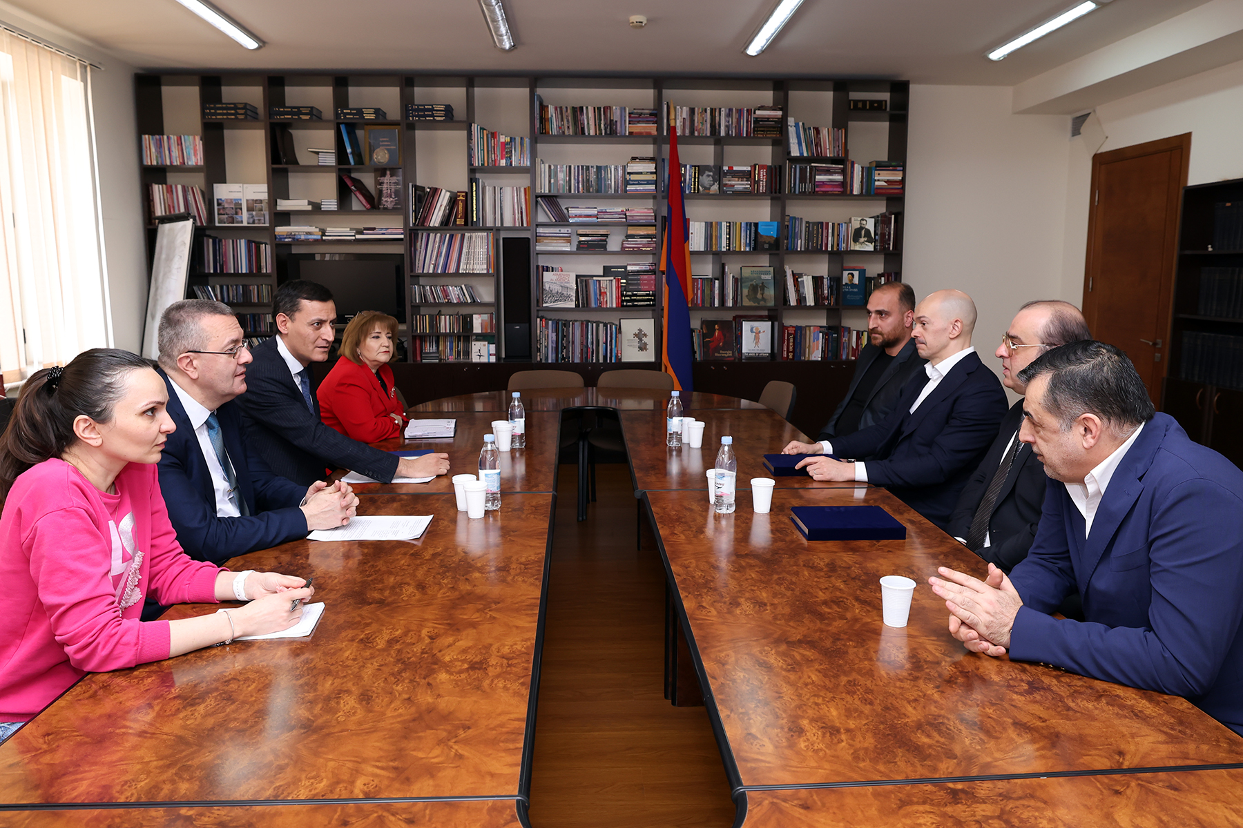 Արթուր Մարտիրոսյանն ընդունել է Եվրոպայի ջրային մարզաձևերի ֆեդերացիայի առաջին փոխնախագահին