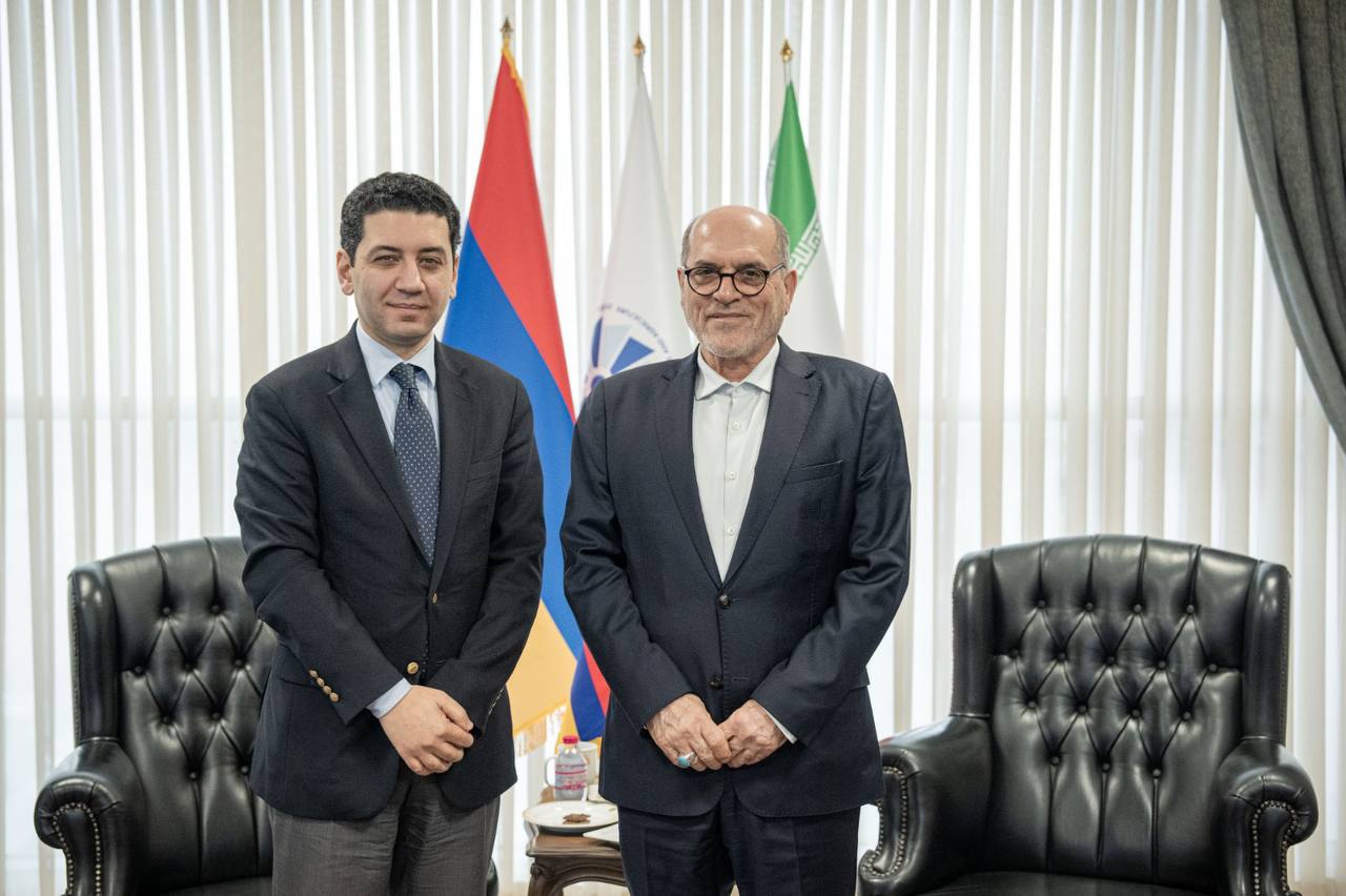 Իրանում ՀՀ դեսպանը հանդիպել է Թեհրանի առևտրի պալատի ղեկավարին