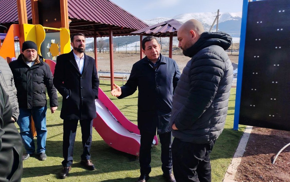 Քաղաքաշինության կոմիտեի նախագահը շրջայց է կատարել կոմիտեի համակարգմամբ իրականացվող մի քանի ծրագրերի շինարարական հրապարակներում