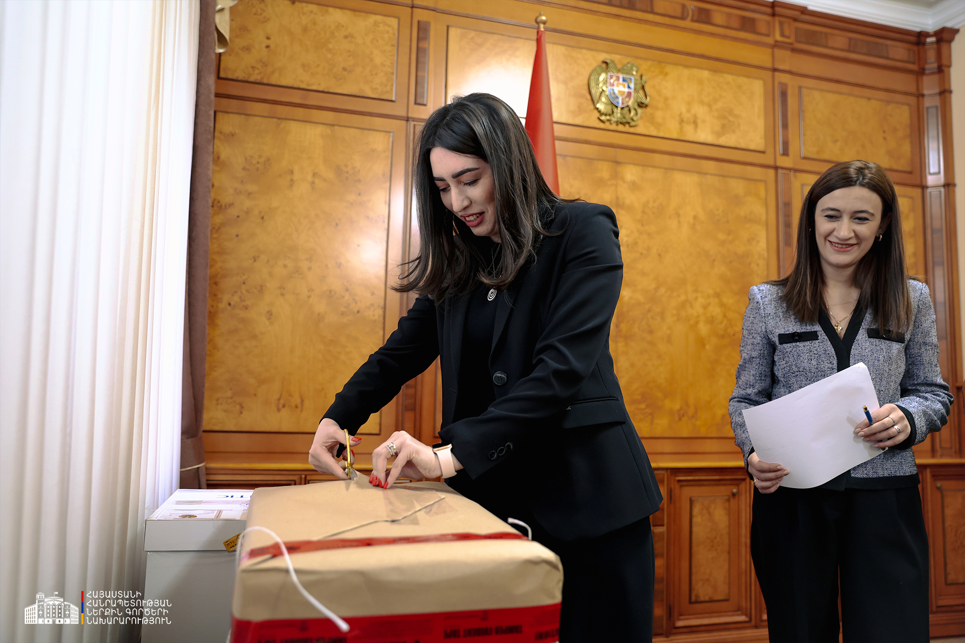 Նոր կենսաչափական անձնագրերը՝ քաղաքացիների արժանապատիվ ճանապարհորդելու հնարավորության նախապայման․ տեղի է ունեցել ներկայացված հայտերի բացման նիստը