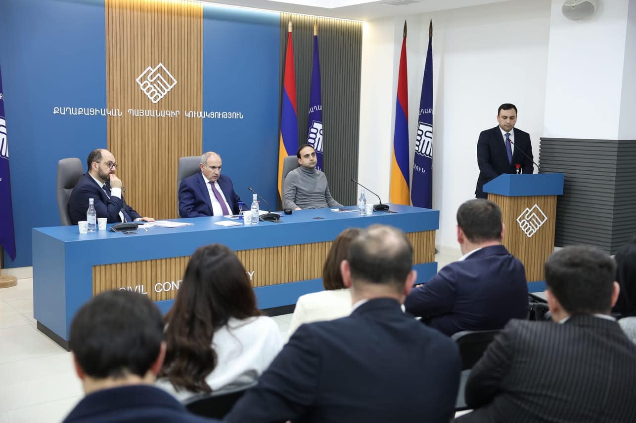 ՔՊ նախաձեռնող խմբի նիստին քննարկվել են Փարաքարի ավագանու ընտրություններին առնչվող հարցեր