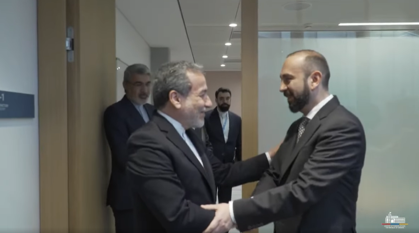 Կայացել է Հայաստանի և Իրանի ԱԳ նախարարների հանդիպումը