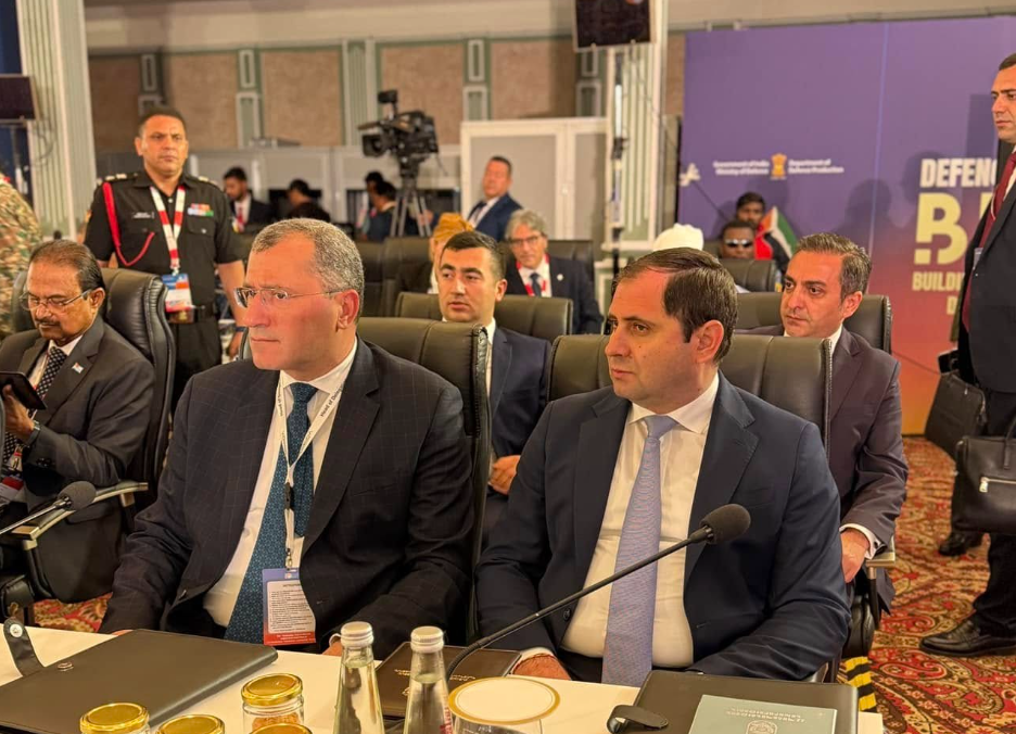 Սուրեն Պապիկյանը մասնակցում է «Aero India» ցուցահանդեսի շրջանակում անցկացվող պաշտպանության նախարարների կոնկլավին