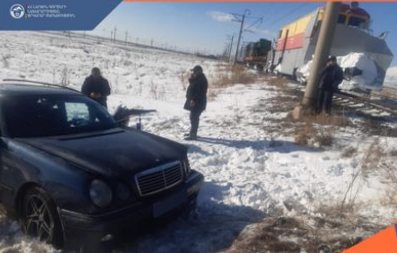 Ավտոմեքենան բախվել է գնացքին․ կա տուժած