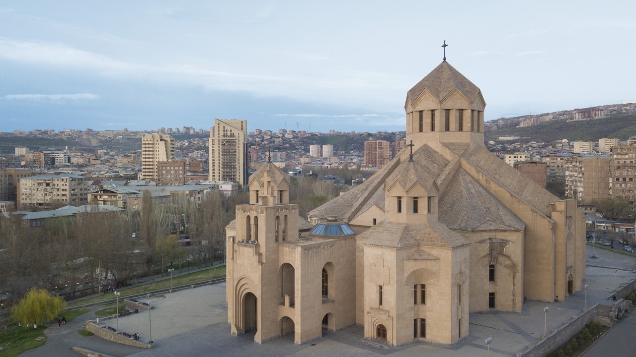 Սուրբ Գրիգոր Լուսավորիչ եկեղեցու հարակից շուրջ 2500 քմ հատվածում նոր պուրակը հանձնվել է բնակչությանը