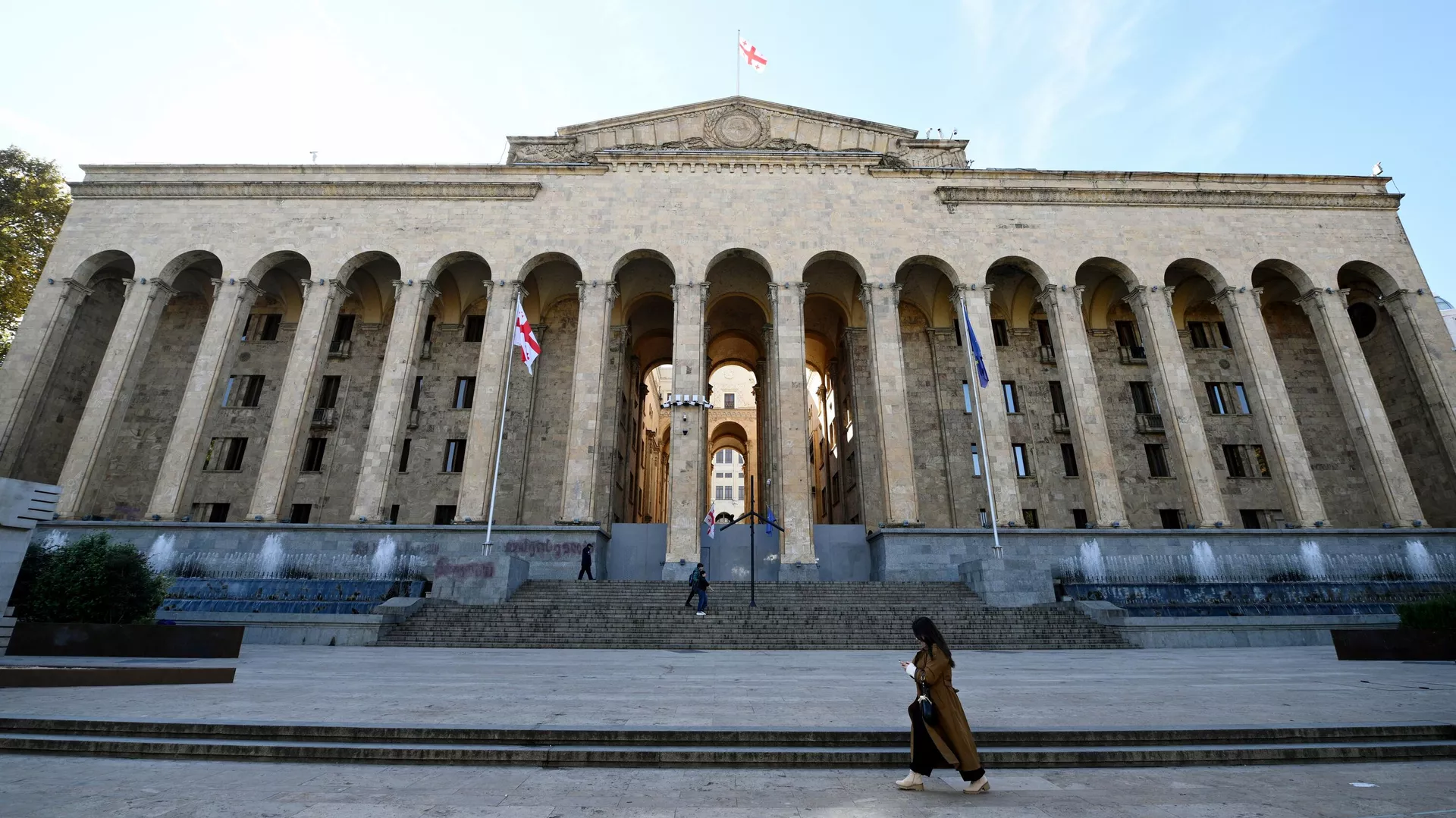 Վրաստանում ընդդիմությունը գործնականում գոյություն ունի, ասել է խորհրդարանի խոսնակը