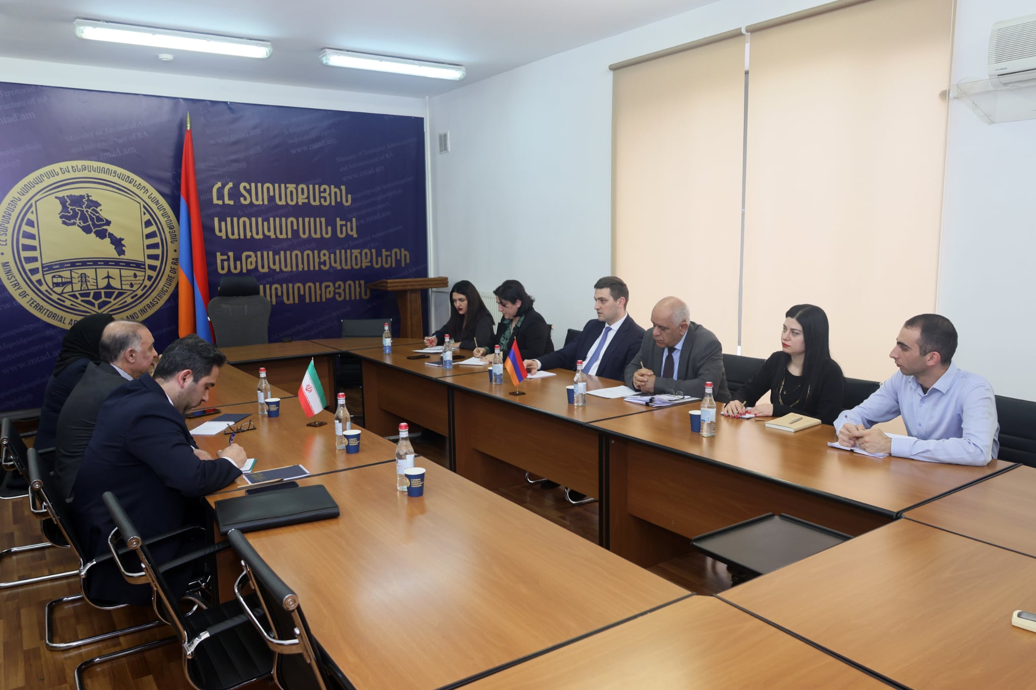 Արմեն Սիմոնյանն ընդունել է ՀՀ-ում Իրանի դեսպանին