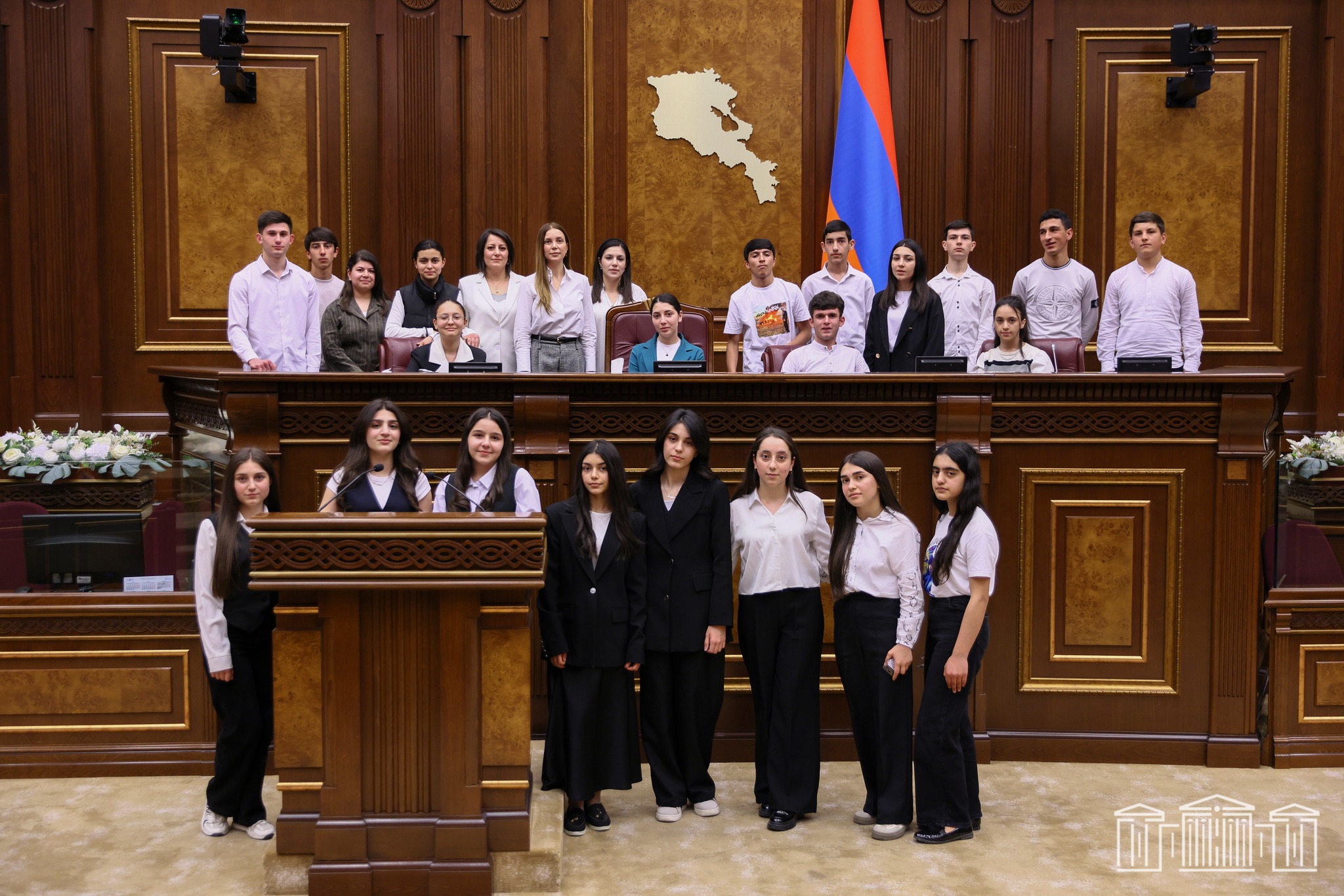 ԱԺ են այցելել Հայաստանի մարզերի եւ մայրաքաղաքի մի շարք դպրոցների ներկայացուցիչներ