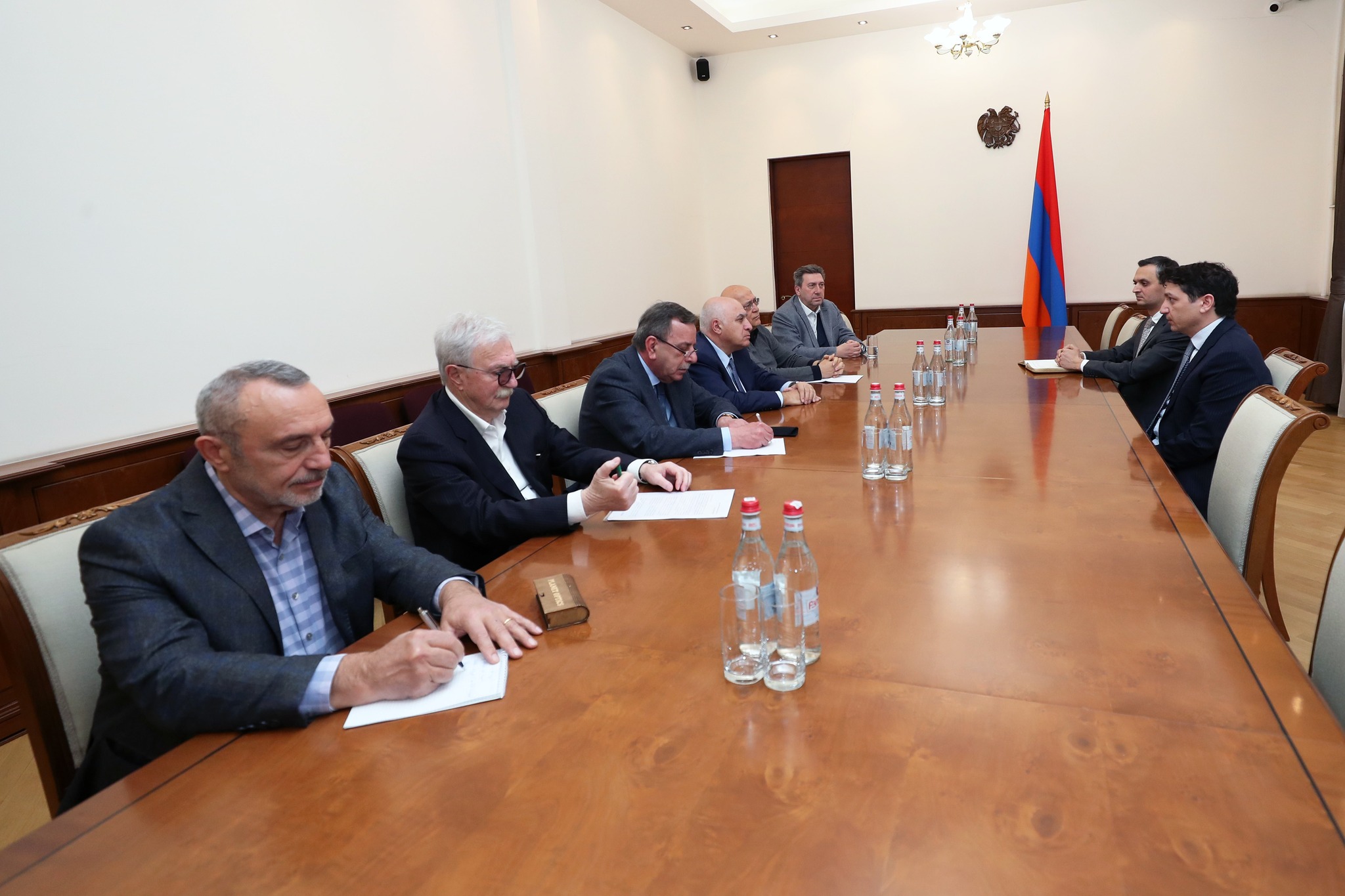 Վահե Հովհաննիսյանն ընդունել է Հայաստանի արդյունաբերողների և գործարարների միության անդամներին