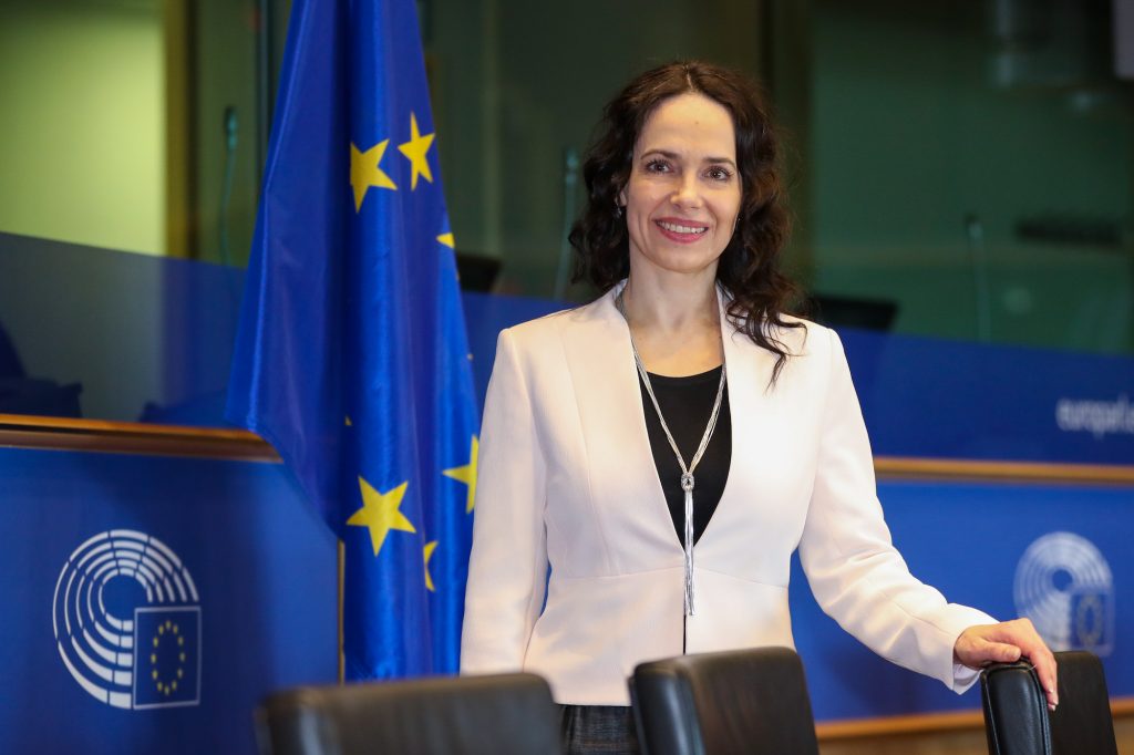 Եվրախորհրդարանի պատգամավորը կոչ է արել չմոռանալ Ալիևի կողմից ապօրինի ձերբակալված հայերի մասին