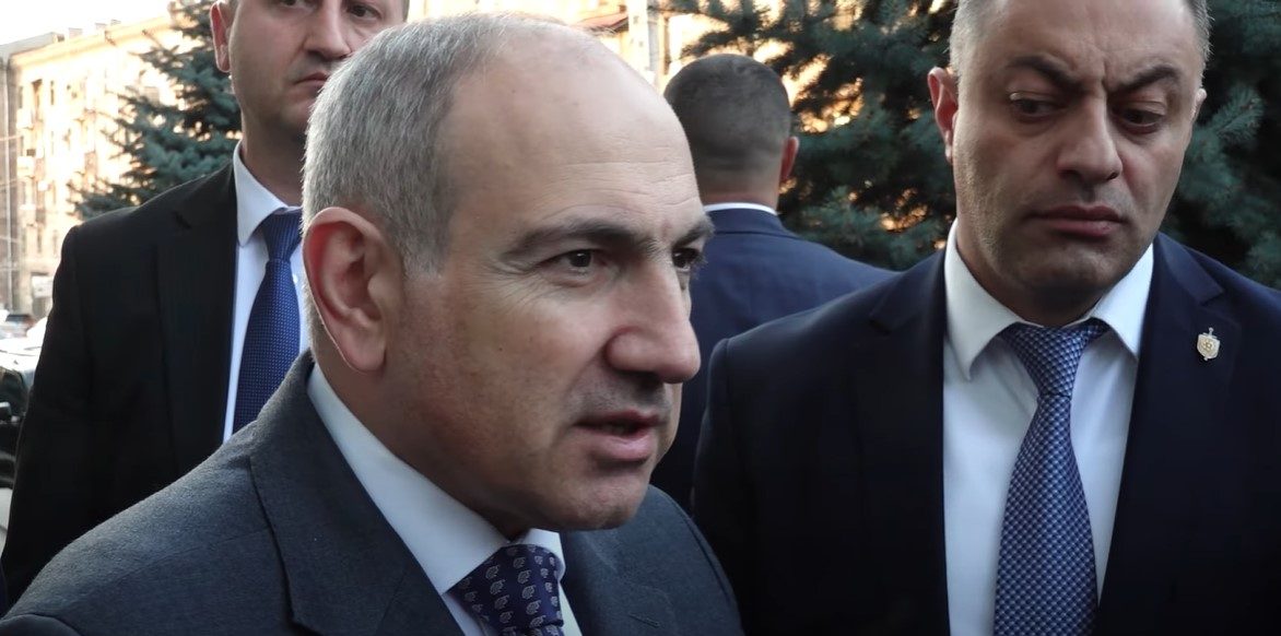 Խաղաղության պայմանագրի տեքստը լուծել է այդ խնդիրը. Փաշինյանը՝ Սահմանադրության և տարածքային պահանջների հարցի մասին