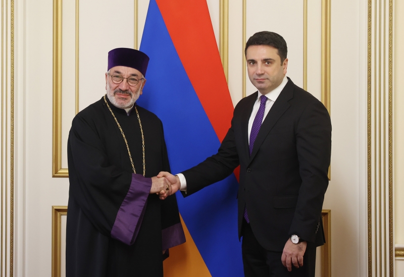 Ալեն Սիմոնյանն ընդունել է Հայաստանի, Վրաստանի, Ռուսաստանի և Արևելյան Եվրոպայի Հայոց Կաթողիկե Առաջնորդ Տեր Գևորգ արքեպիսկոպոս Նորատունկյանին