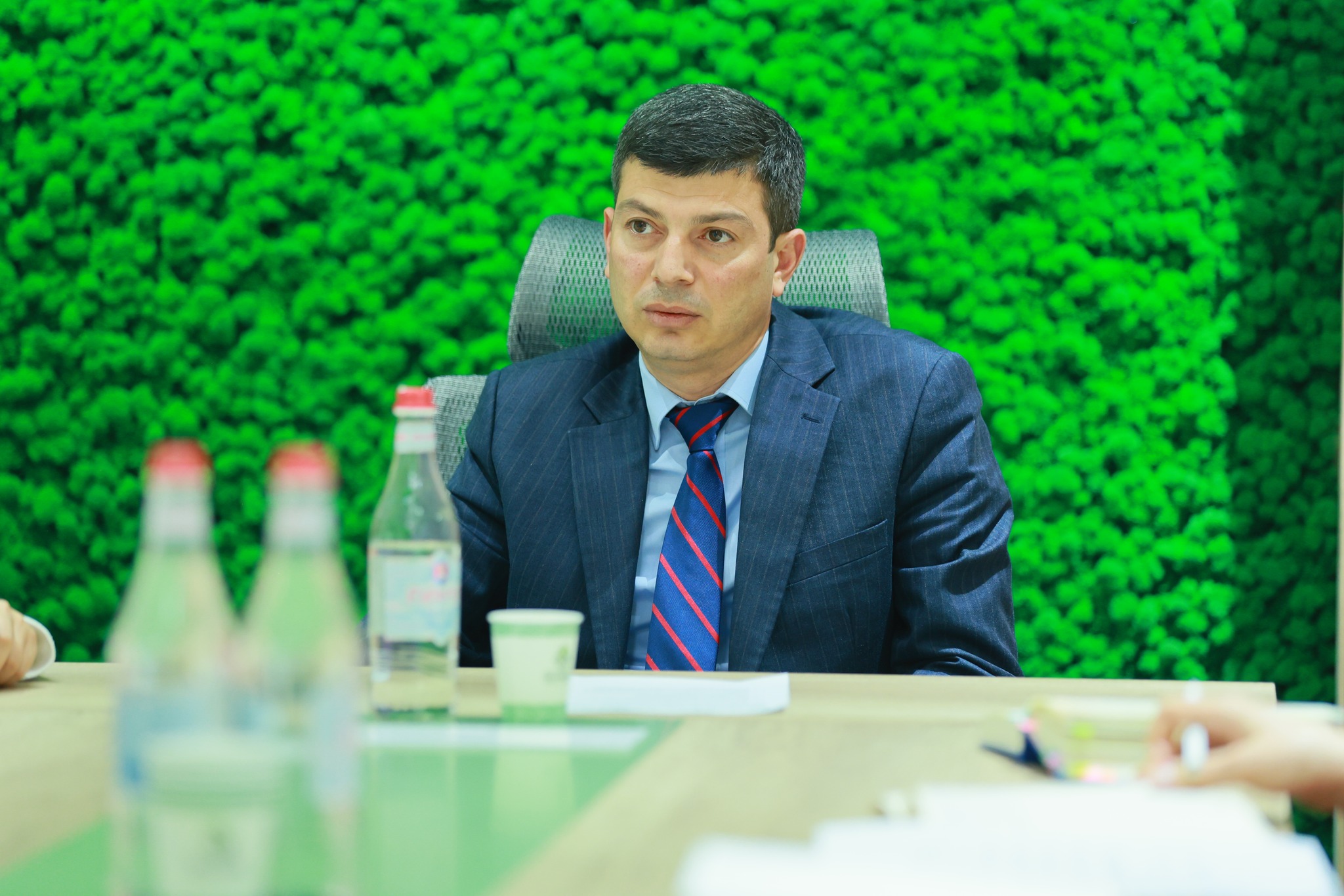 Նոր քայլեր թափոնների կառավարման ոլորտում․ հանդիպում Հայաստանի վերամշակողների միության ներկայացուցիչների հետ