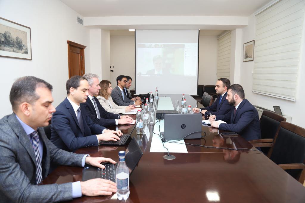 Տիգրան Դադունցն ընդունել է Արժույթի միջազգային հիմնադրամի հայաստանյան առաքելության պատվիրակությանը
