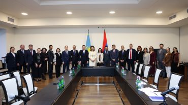 ԿԳՄՍ նախարարը հանդիպել է Ղազախստանի մշակույթի և տեղեկատվության նախարարի գլխավորած պատվիրակությանը