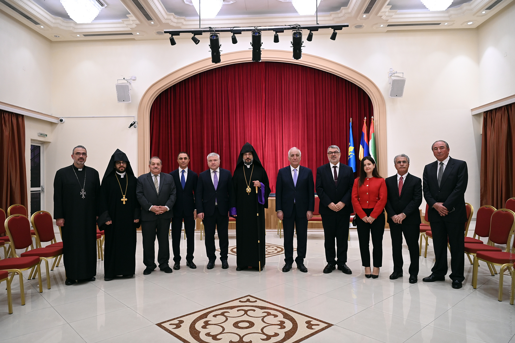 Վահագն Խաչատուրյանն այցելել է Աբու Դաբիի Սրբոց Նահատակաց եկեղեցի