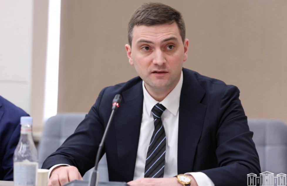 Առաջարկվում է կանոնակարգել ներհամայնքային ուղեւորափոխադրումները եւ ծառայությունից առանց վճարման օգտվող անձանց համար սահմանել վարչական պատասխանատվություն