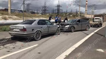 Երևանում «Հյուսիս-հարավ» նոր կառուցվող, սակայն չգործող ճանապարհին բախվել են «BMW»-ն ու «Chevrolet»-ն