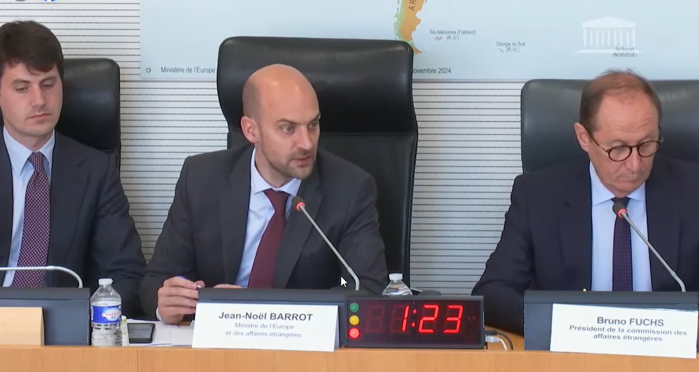 Ադրբեջանի առաջ քաշած նախապայմանները ձգձգում են խաղաղության համաձայնագրի ստորագրման գործընթացը. Ֆրանսիայի ԱԳ նախարար