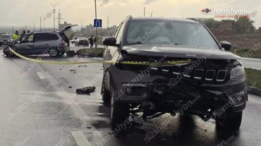 Մեծամորում բախվել են «Jeep»-ն ու «Opel»-ը