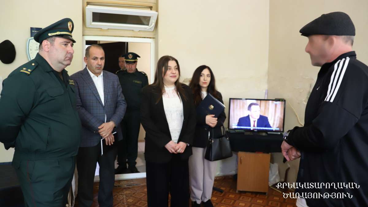 Քրեակատարողական ծառայության պետը շրջայց է կատարել «Դատապարտյալների հիվանդանոց» ՔԿՀ-ում