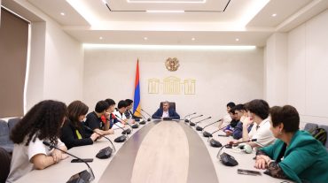 Երեւանի եւ Հայաստանի մի շարք մարզերի ուսումնական հաստատությունների ներկայացուցիչները հյուրընկալվել են Ազգային ժողովում
