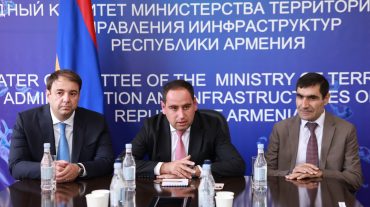 Դավիթ Խուդաթյանը ՀՀ ՏԿԵՆ Ջրային կոմիտեի աշխատակազմին է ներկայացրել նորանշանակ նախագահ Կարեն Սեդրակյանին