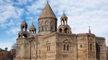 Կատարվել են Մայր Աթոռ Սուրբ Էջմիածնի միաբանների նշանակումներ