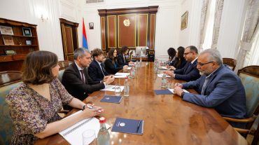 Տիգրան Խաչատրյանն ընդունել է ԶՖԳ ընդլայնման և եվրոպական հարևանության հարցերով տարածաշրջանային տնօրենին