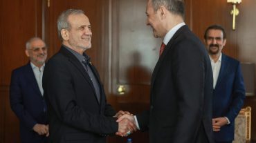 Արմեն Գրիգորյանը հանդիպել է ԻԻՀ նախագահ Մասուդ Փեզեշքիանի հետ