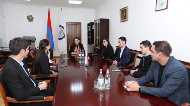 Անահիտ Մանասյանը ընդունել է Մարդու իրավունքների Ձմեռային դպրոցի առաջին շրջանավարտներին