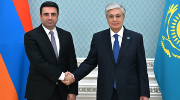 Ալեն Սիմոնյանը հանդիպել է Ղազախստանի նախագահ Կասիմ-Ժոմարտ Տոկաեւի հետ