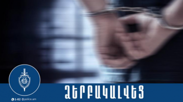 Արաբկիրի համայնքային ոստիկանները հայտնաբերել ու ձերբակալել են խանութներից գողություն կատարած 54-ամյա տղամարդուն