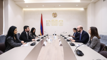 Սարգիս Խանդանյանն ընդունել է Կոնրադ Ադենաուեր հիմնադրամի «Քաղաքական երկխոսություն. Հարավային Կովկաս» տարածաշրջանային ծրագրի տնօրենին
