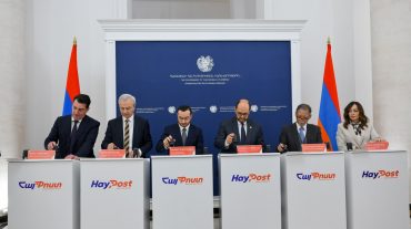 Մխիթար Հայրապետյանն ընդունել է տեխնոլոգիական ոլորտում մեծ ներդրում ունեցող ճապոնացի գիտնական Յոշիակի Հագիվարային