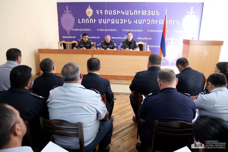 ՆԳՆ ոստիկանության պետը օպերատիվ խորհրդակցություններ է անցկացրել Լոռու և Տավուշի մարզերում. տրվել են հանձնարարականներ