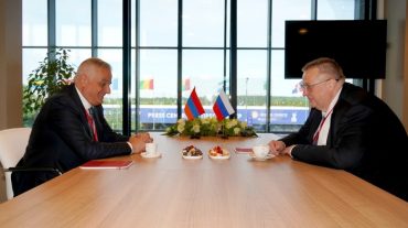 Փոխվարչապետ Մհեր Գրիգորյանը հանդիպում է ունեցել ՌԴ փոխվարչապետի հետ