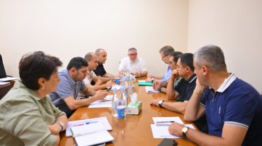Աշխատանքային հանդիպում՝ «Ճանապարհային դեպարտամենտ» հիմնադրամում