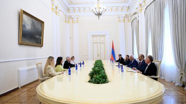 Վահագն Խաչատուրյանն ընդունել է Լատվիա-Հայաստան բարեկամական խմբի ղեկավար Գունարս Կուտրիսին