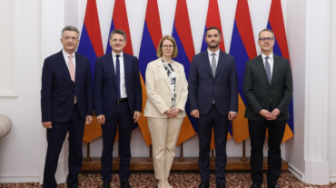 Ռուբեն Ռուբինյանն ընդունել է ԳԴՀ ԱԳ նախարարության պատվիրակությանը