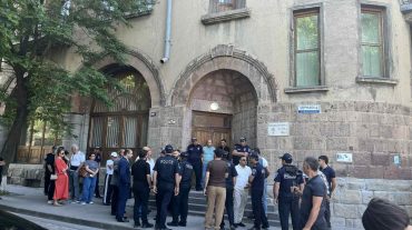 Իրավապահներն ավարտել են քննչական գործողությունները Շիրակի թեմի առաջնորդարանում