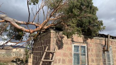 Մի քանի մարզերում քամու հետևանքով գրանցվել են արտակարգ դեպքեր