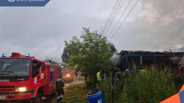 Պրիվոլնոյե գյուղում այրվել է տան տանիք