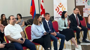Ժաննա Անդրեասյանն Ապարանում հանդիպել է Հայ-վրացական երիտասարդական հավաքի մասնակիցների հետ
