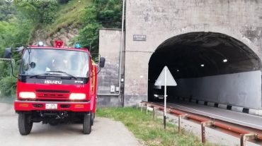 Հրդեհավտանգ վայրերում, մասնավորապես՝ հանգստի գոտիներում և անտառամերձ տարածքներում, իրականացվում է շուրջօրյա հերթապահություն