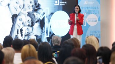 Կրթության ոլորտում բոլոր ծրագրերի գլխավոր շահառուն մարդն է․ այս մոտեցումը դրված է նաև «Դասավանդի՛ր, Հայաստան»-ի գործունեության առանցքում․ ԿԳՄՍ նախարար