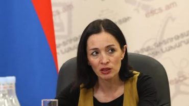 Ժաննա Անդրեասյանը հանդիպել է աշակերտների և ուսանողների հետ